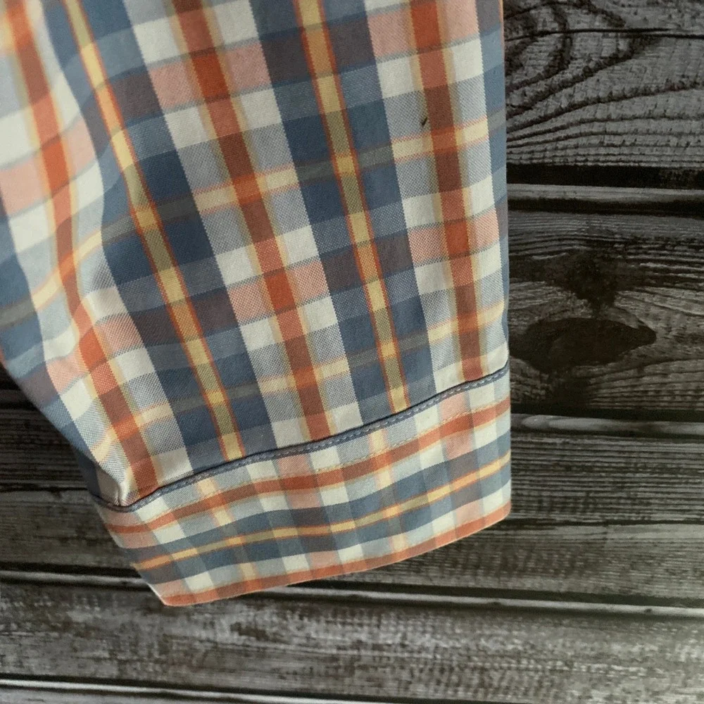 LL Bean Women's Long-Sleeved‎ Button-Down Top Size L Wrinkle Free Plaid NWT - Picture 4 of 7